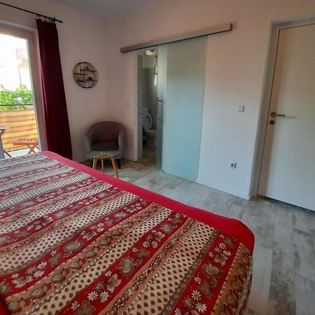 Apartments Zoro Primošten Esterno foto