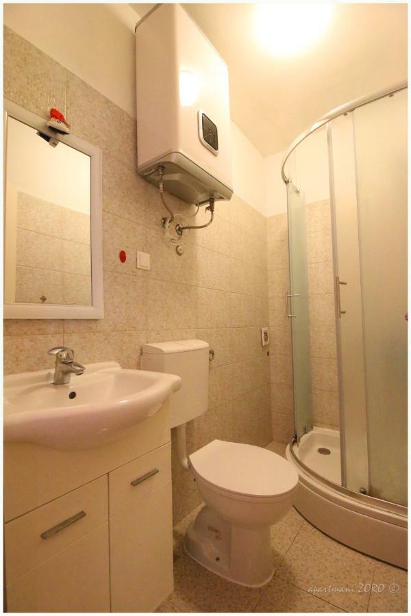 Apartments Zoro Primošten Esterno foto