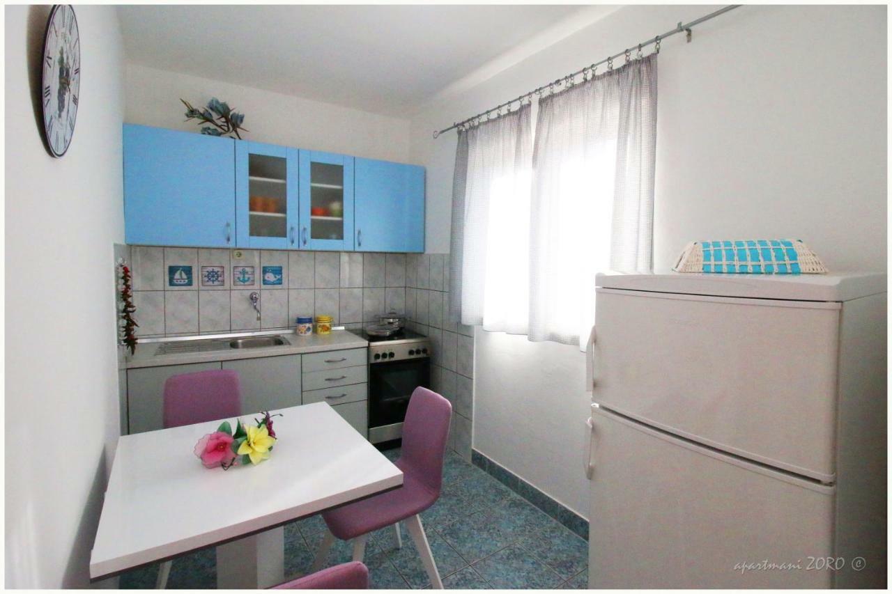 Apartments Zoro Primošten Esterno foto