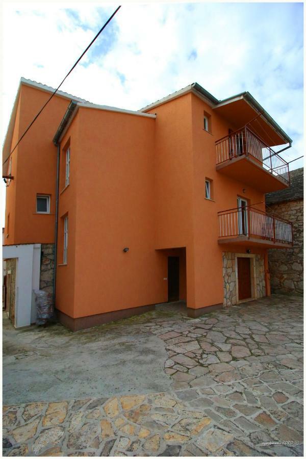 Apartments Zoro Primošten Esterno foto